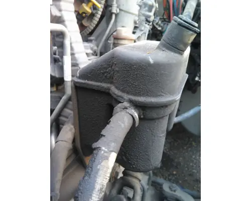 PETERBILT 579 POWER STEERING RESERVOIR