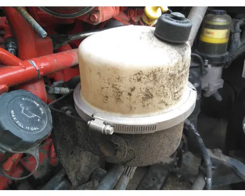 PETERBILT 579 POWER STEERING RESERVOIR