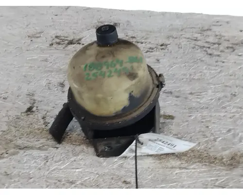 PETERBILT 579 POWER STEERING RESERVOIR