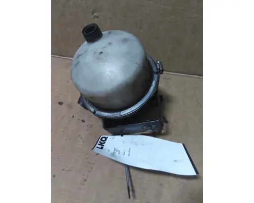 PETERBILT 579 POWER STEERING RESERVOIR