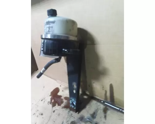 PETERBILT 579 POWER STEERING RESERVOIR