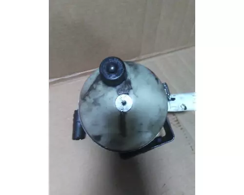 PETERBILT 579 POWER STEERING RESERVOIR