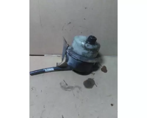 PETERBILT 579 POWER STEERING RESERVOIR