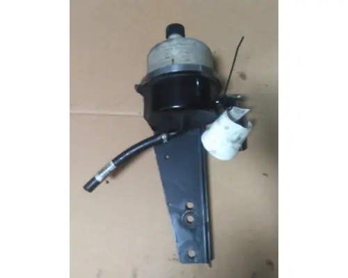PETERBILT 579 POWER STEERING RESERVOIR