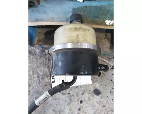 PETERBILT 579 POWER STEERING RESERVOIR