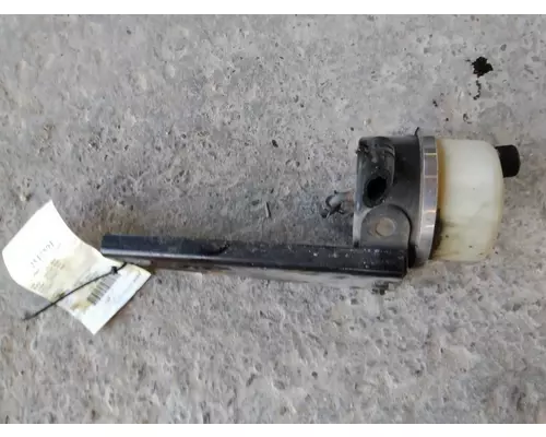 PETERBILT 579 POWER STEERING RESERVOIR