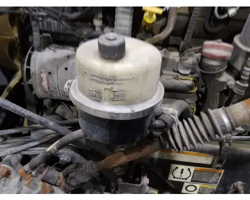 PETERBILT 579 POWER STEERING RESERVOIR