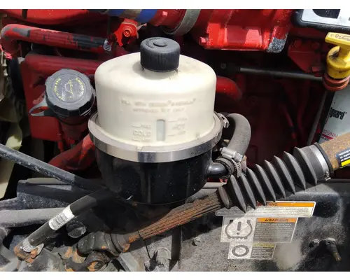 PETERBILT 579 POWER STEERING RESERVOIR