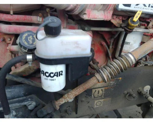 PETERBILT 579 POWER STEERING RESERVOIR