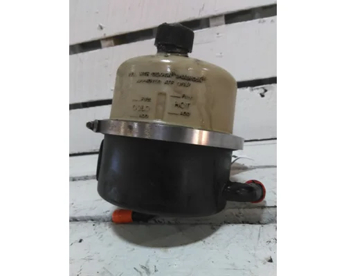 PETERBILT 579 POWER STEERING RESERVOIR