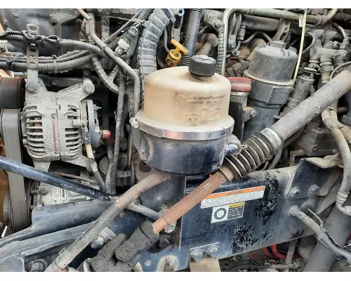 PETERBILT 579 POWER STEERING RESERVOIR