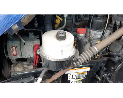 PETERBILT 579 POWER STEERING RESERVOIR