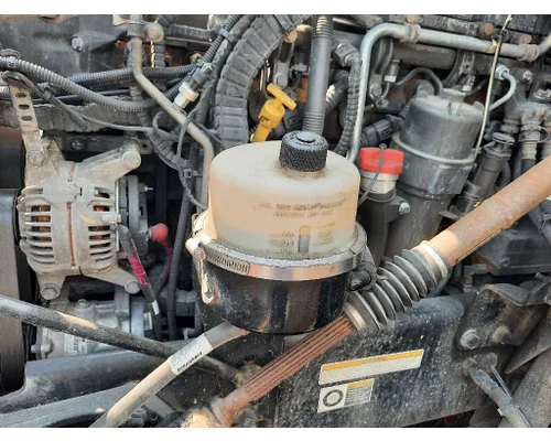 PETERBILT 579 POWER STEERING RESERVOIR