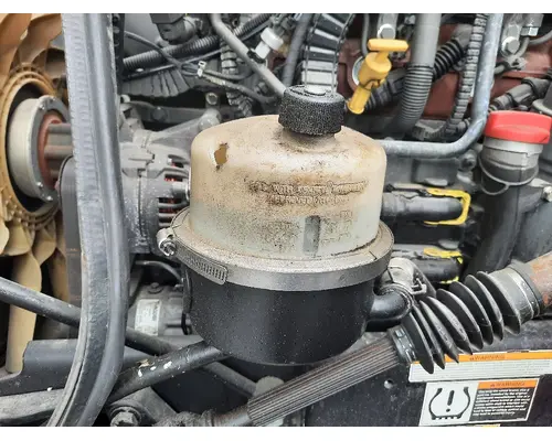 PETERBILT 579 POWER STEERING RESERVOIR