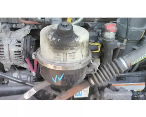 PETERBILT 579 POWER STEERING RESERVOIR