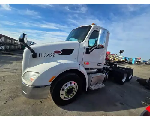 PETERBILT 579 Parts Vehicles