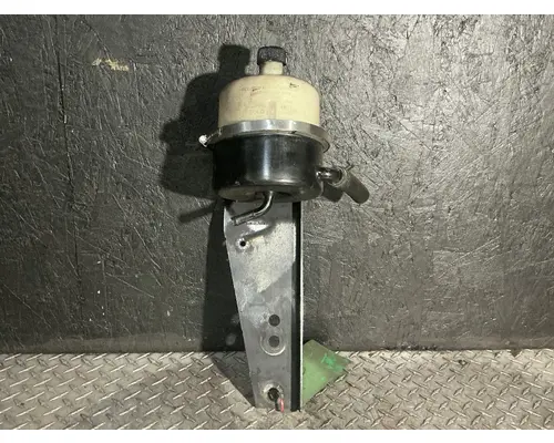 PETERBILT 579 Power Steering Fluid Reservoir