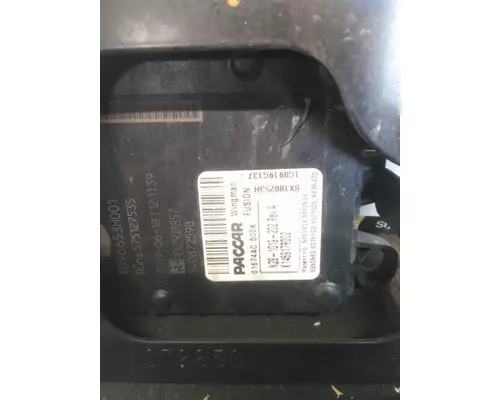 PETERBILT 579 RADAR ANTI-COLLISION MODULE