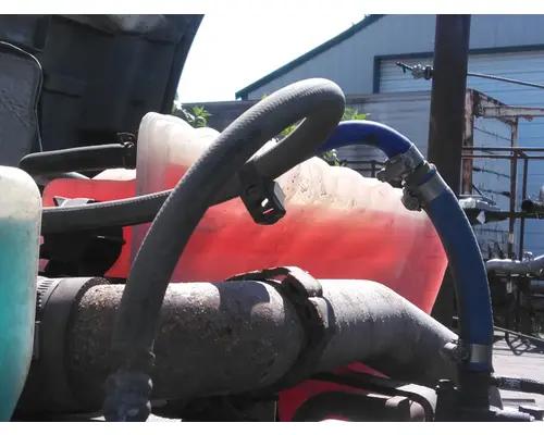 PETERBILT 579 RADIATOR OVERFLOW TANK