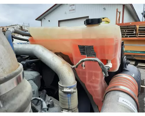 PETERBILT 579 RADIATOR OVERFLOW TANK