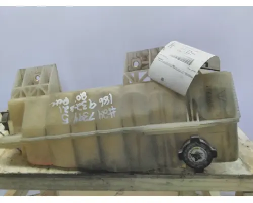 PETERBILT 579 RADIATOR OVERFLOW TANK