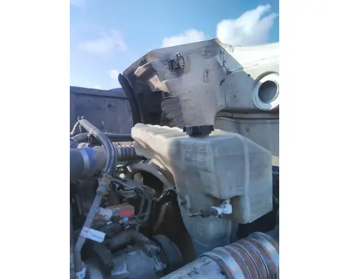 PETERBILT 579 RADIATOR OVERFLOW TANK