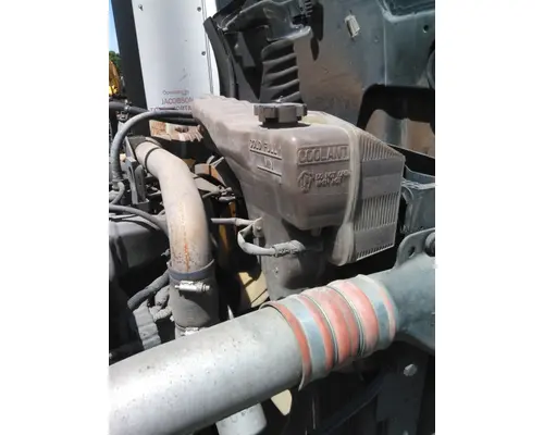 PETERBILT 579 RADIATOR OVERFLOW TANK