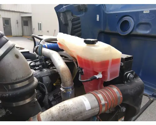 PETERBILT 579 RADIATOR OVERFLOW TANK