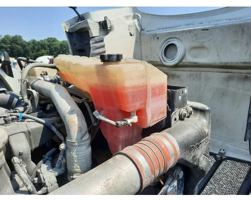 PETERBILT 579 RADIATOR OVERFLOW TANK