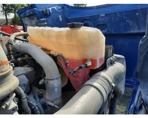 PETERBILT 579 RADIATOR OVERFLOW TANK