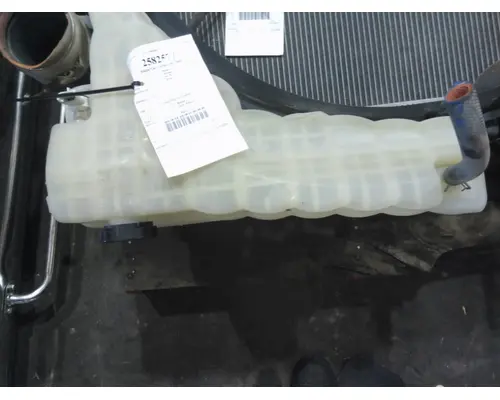 PETERBILT 579 RADIATOR OVERFLOW TANK