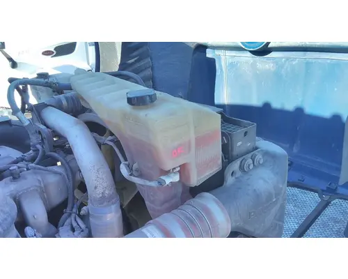 PETERBILT 579 RADIATOR OVERFLOW TANK