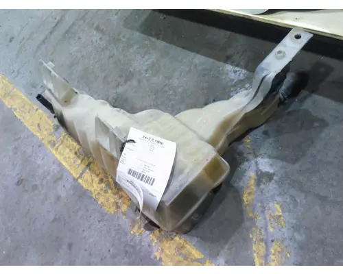 PETERBILT 579 RADIATOR OVERFLOW TANK