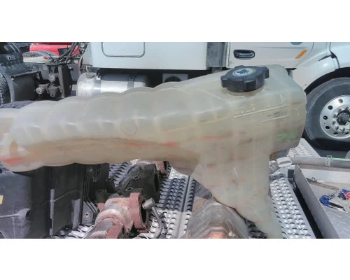 PETERBILT 579 RADIATOR OVERFLOW TANK
