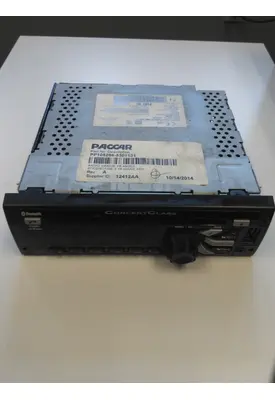 PETERBILT 579 RADIO AM/FM/BLUETOOTH