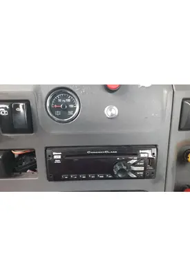 PETERBILT 579 RADIO AM/FM/BLUETOOTH