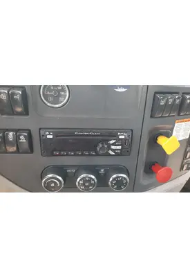 PETERBILT 579 RADIO AM/FM/BLUETOOTH