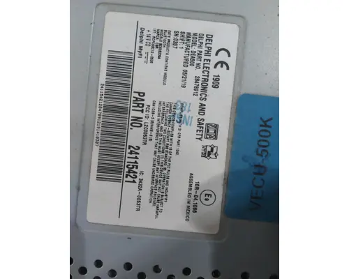 PETERBILT 579 RADIO AMFMBLUETOOTH