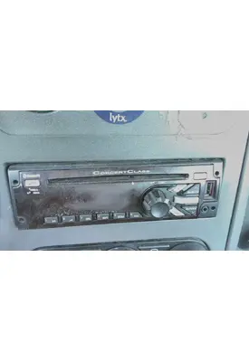 PETERBILT 579 RADIO AM/FM/BLUETOOTH