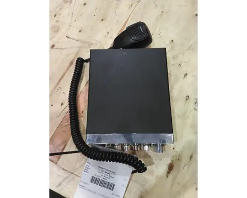 PETERBILT 579 RADIO AV EQUIPMENT