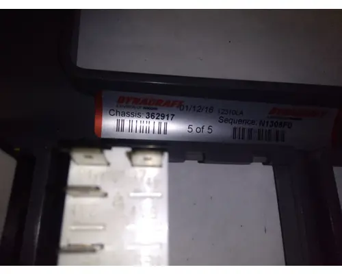 PETERBILT 579 ROCKER SWITCH