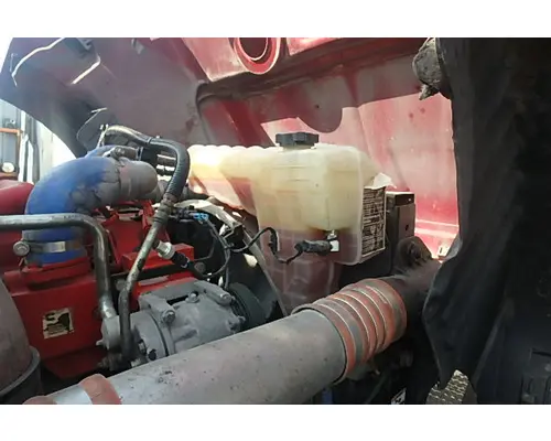 PETERBILT 579 Radiator Overflow Bottle