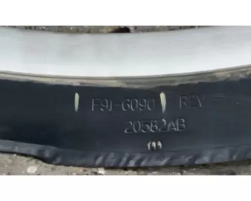 PETERBILT 579 Radiator Shroud