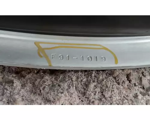PETERBILT 579 Radiator Shroud