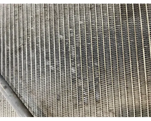 PETERBILT 579 Radiator
