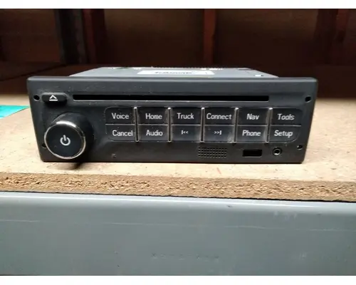 PETERBILT 579 Radio