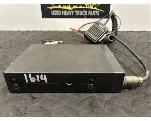 PETERBILT 579 Radio