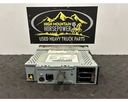 PETERBILT 579 Radio