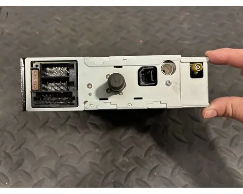 PETERBILT 579 Radio