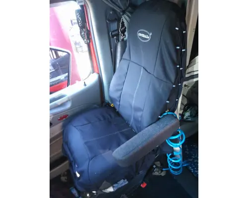 PETERBILT 579 SEAT, FRONT